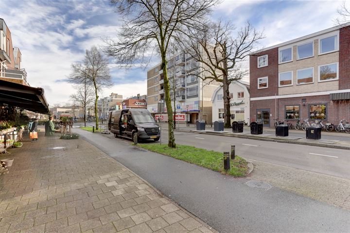 Bekijk foto 4 van Montaubanstraat 94