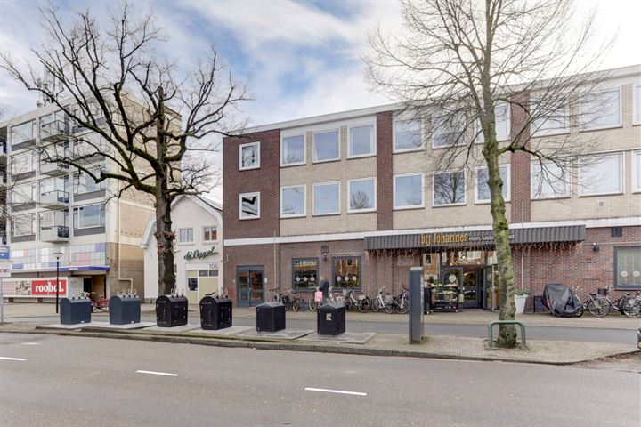 Bekijk foto 3 van Montaubanstraat 94