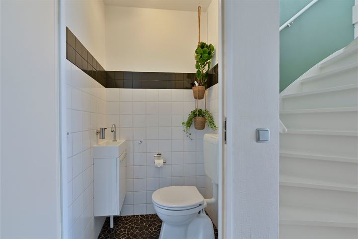 View photo 10 of Paulus Borstraat 28-D