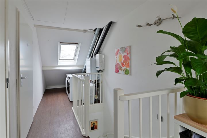 View photo 20 of Paulus Borstraat 28-D