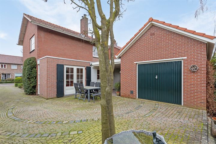 View photo 33 of B. Stegemanstraat 22