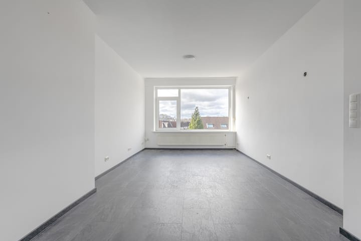 Photo 10 of Aalscholverstraat 20-C