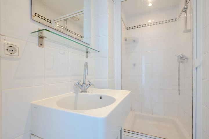 Photo 21 of Aalscholverstraat 20-C