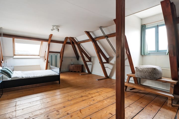 Foto 50 van Julianastraat 40