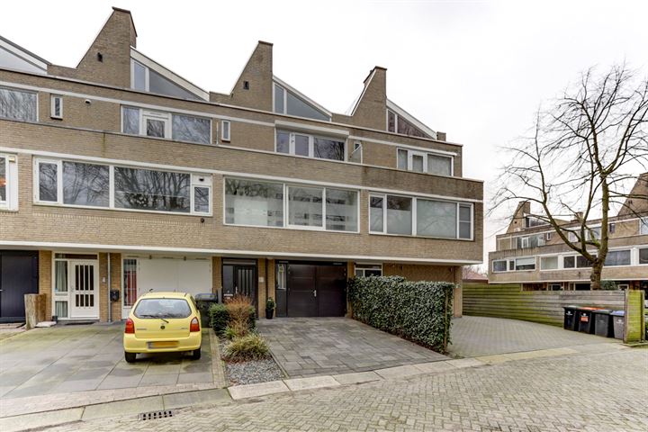 View photo 46 of Apollostraat 25