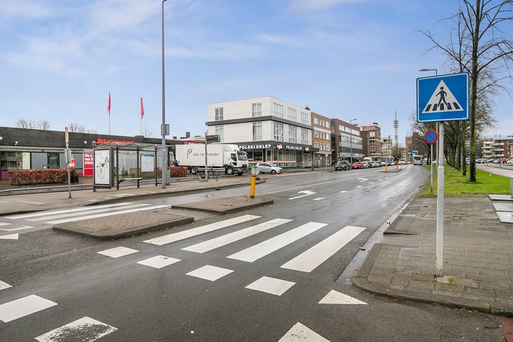 Bekijk foto 34 van Kerkwervesingel 189