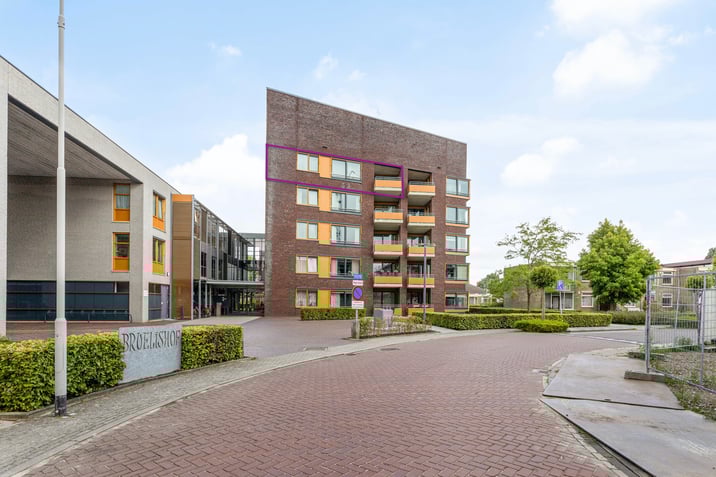 undefined main image