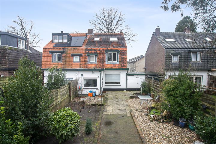 Bekijk foto 32 van Generaal Winkelmanstraat 59