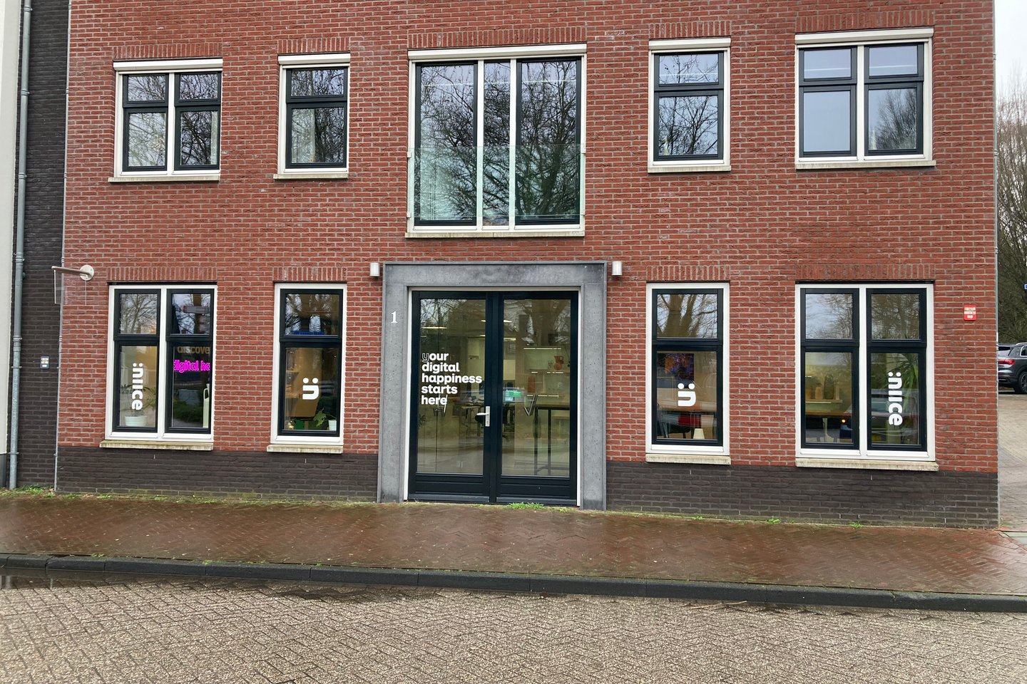 Bekijk foto 2 van Ziekenhuisstraat 1