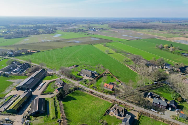 Bekijk foto 3 van Schrijvershoef 12