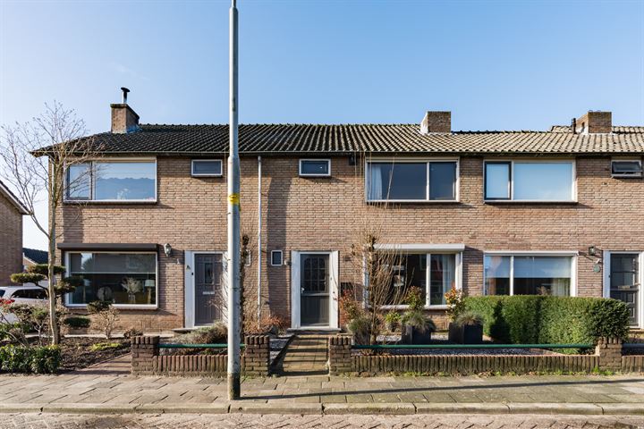 Bekijk foto 46 van Rozenstraat 10