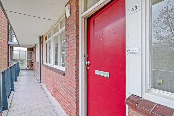 Bekijk foto 3 van Van Leeuwenhoekstraat 46