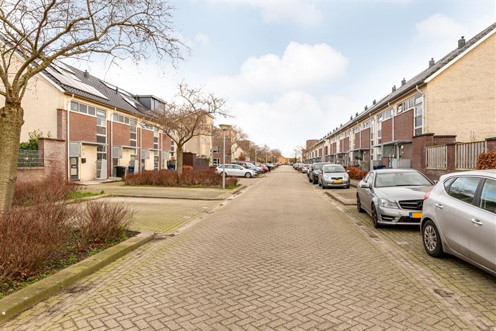 Bekijk foto 35 van Winonahstraat 3