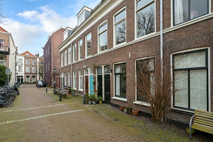 Bekijk foto 8 van Curaçaostraat 14