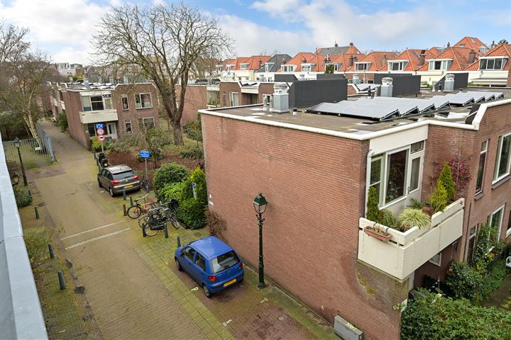 Bekijk foto 44 van Curaçaostraat 14