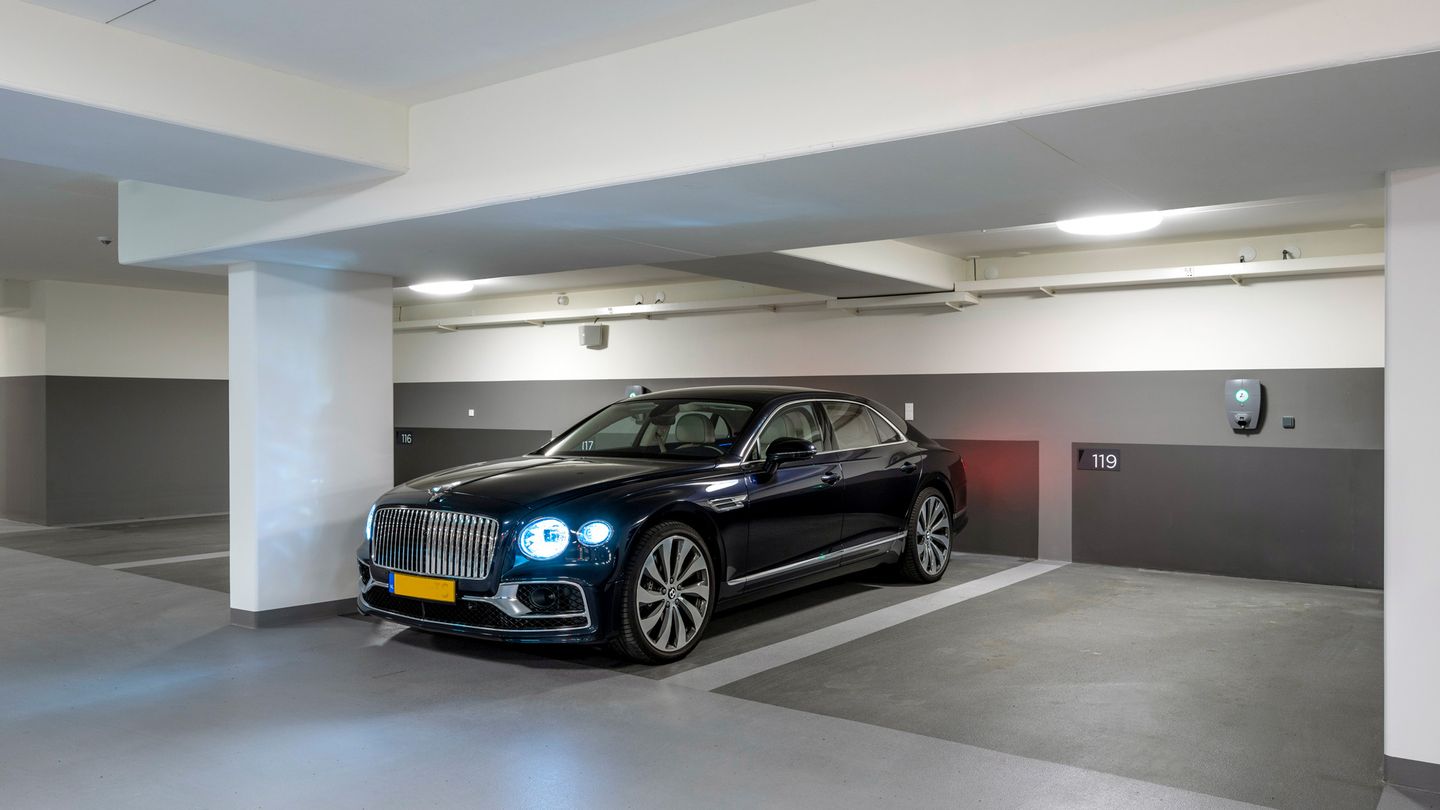 Foto 14 van Valeriusplein 9-B5