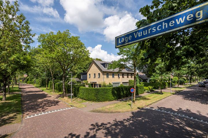 View photo 2 of Lage Vuurscheweg 27