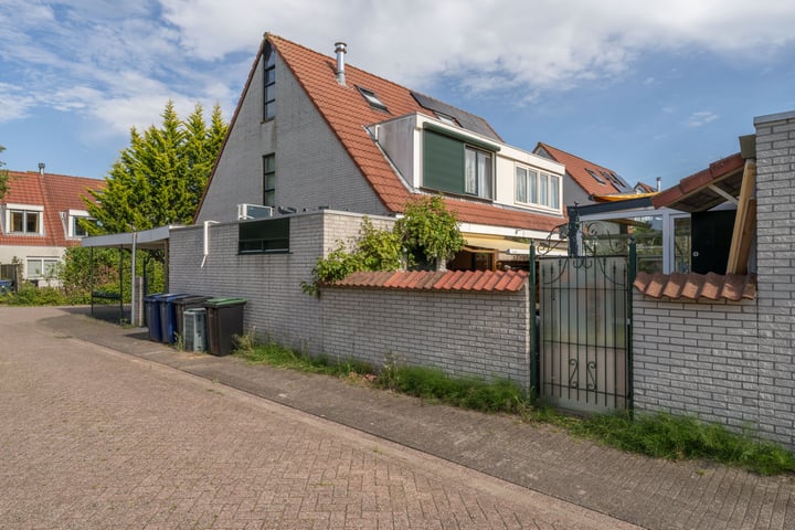 Bekijk foto 38 van Ebbekruidstraat 11