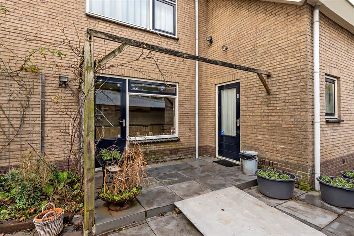 Bekijk foto 34 van Polstraat 10