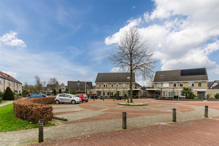 Bekijk foto 33 van Lage Huis 16