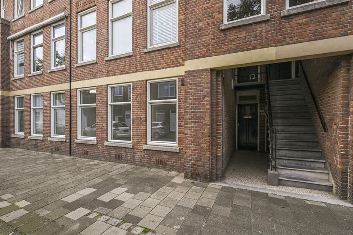 Bekijk foto 20 van van Heurnstraat 13