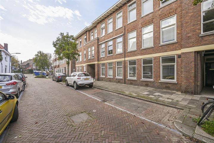 Bekijk foto 21 van van Heurnstraat 13