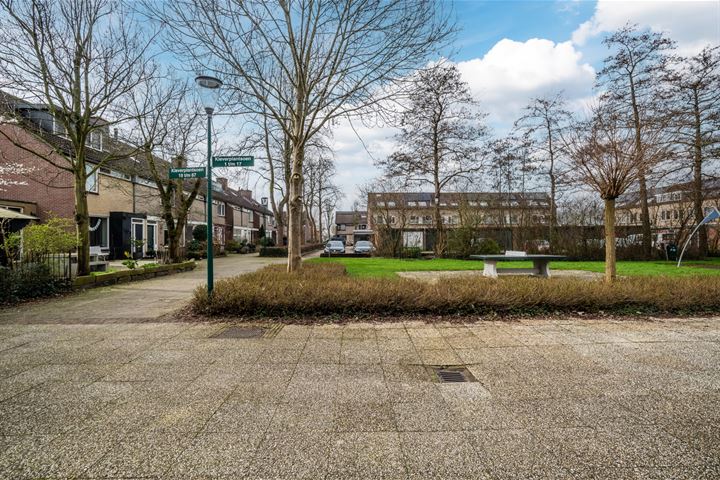 Bekijk foto 37 van Kleverplantsoen 19