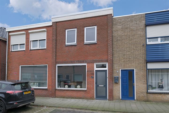 Bekijk foto 2 van Bornerbroeksestraat 132