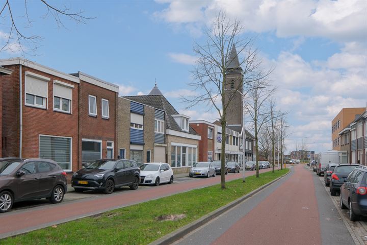 Bekijk foto 21 van Bornerbroeksestraat 132