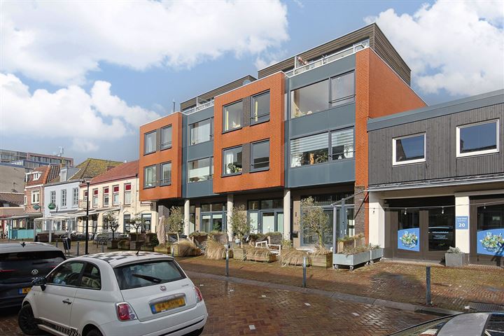 Bekijk foto 2 van de Zwaanstraat 18-G