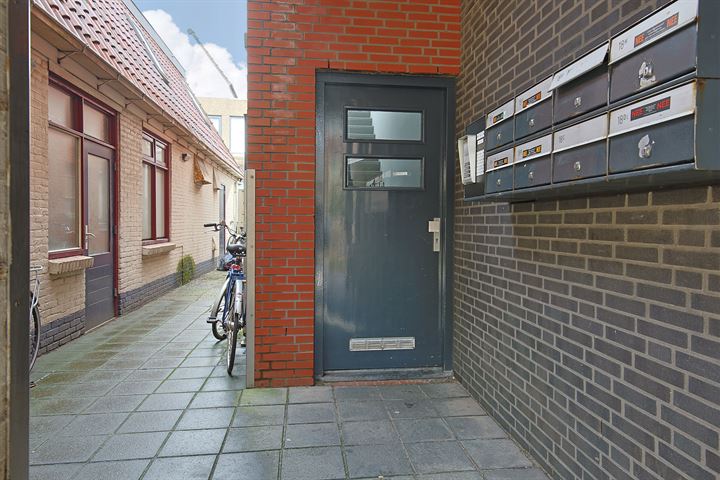 Bekijk foto 3 van de Zwaanstraat 18-G