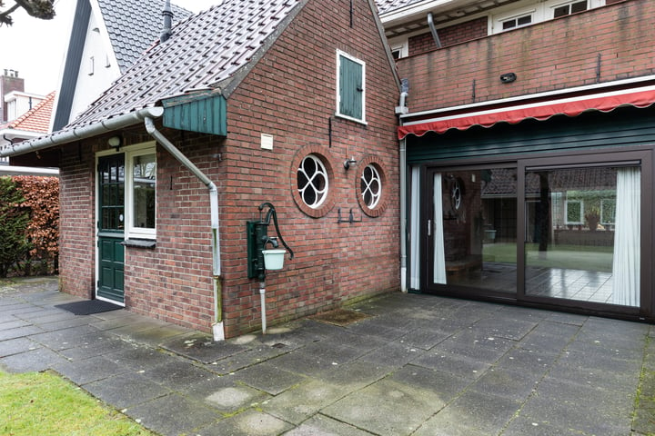 View photo 51 of Raadhuisstraat 13