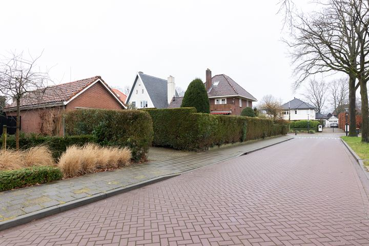 View photo 56 of Raadhuisstraat 13