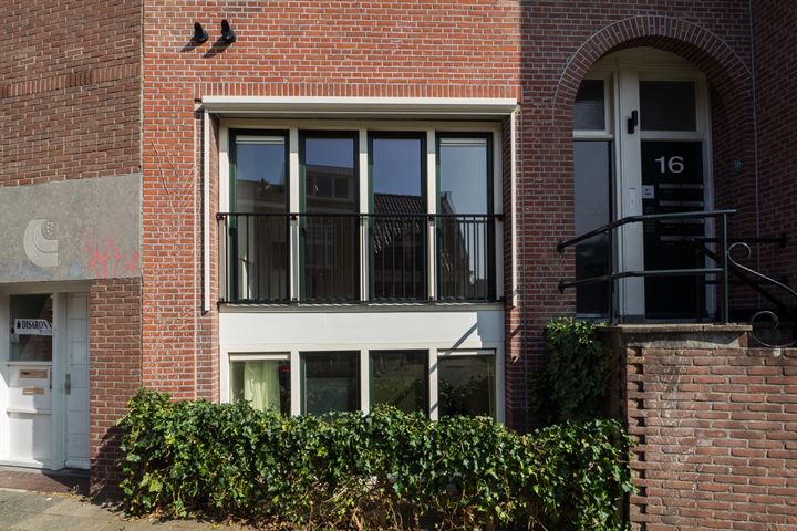 Bekijk foto 2 van Baanstraat 16-A