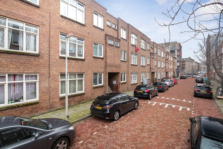 View photo 29 of Lyonnetstraat 43