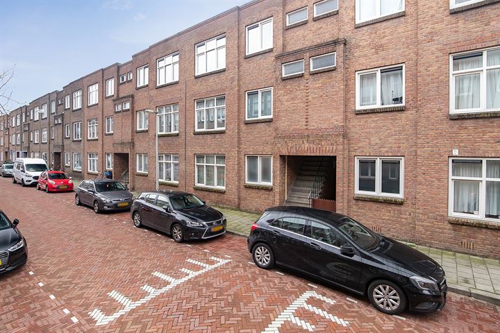 View photo 30 of Lyonnetstraat 43