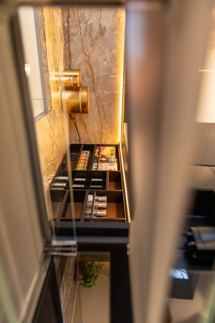 Photo 19 of Admiralengracht 309-II