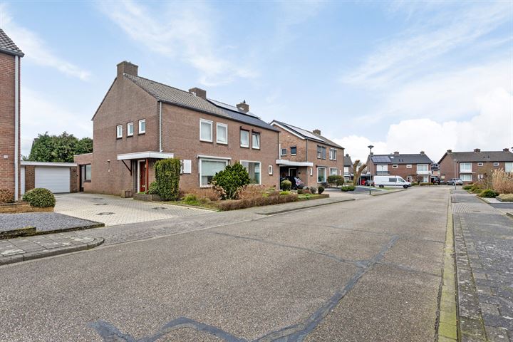 Bekijk foto 21 van Rubensstraat 26