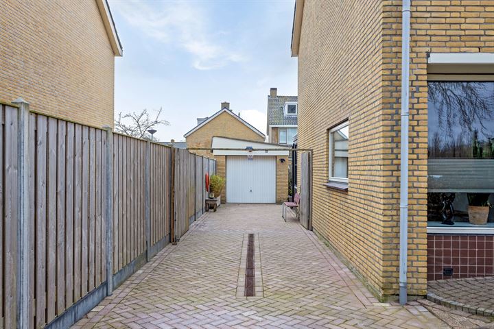 Bekijk foto 32 van Cornelis Gerritsz Geusstraat 198