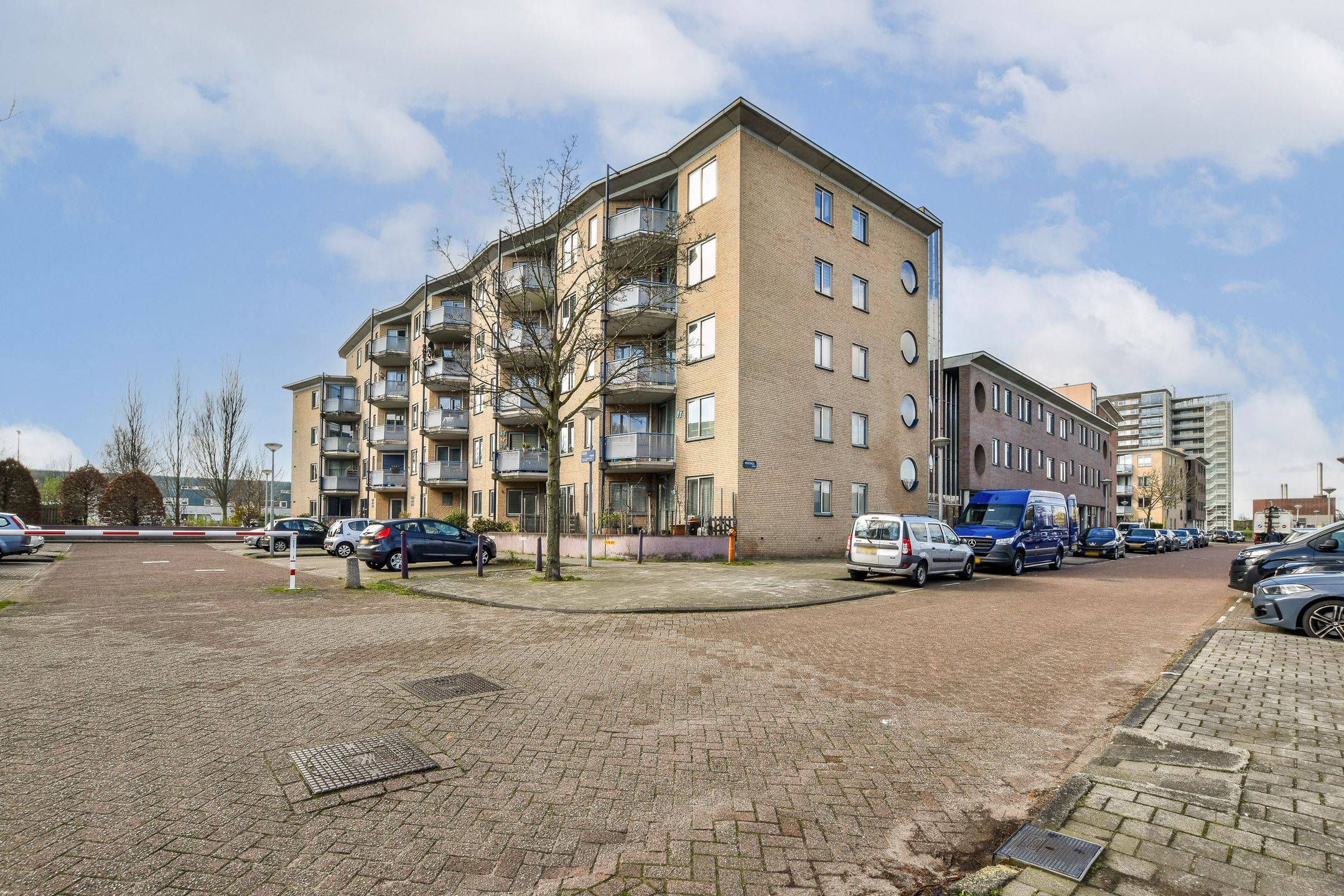 Photo 24 of Akersingel 181-A