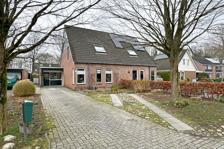 Bekijk foto 2 van Geubel 13