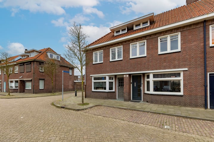 Bekijk foto 40 van Willem Barendszstraat 9