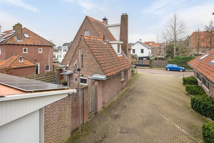 Bekijk foto 37 van Reggestraat 2