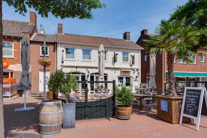 Foto 8 van Kerkplein 8