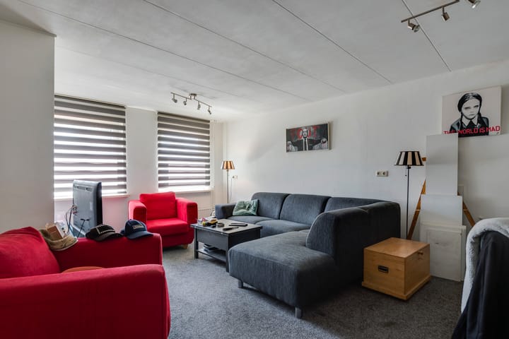 Foto 24 van Kerkplein 8