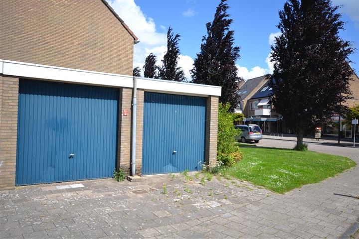 Bekijk foto 1 van Marsstraat 1