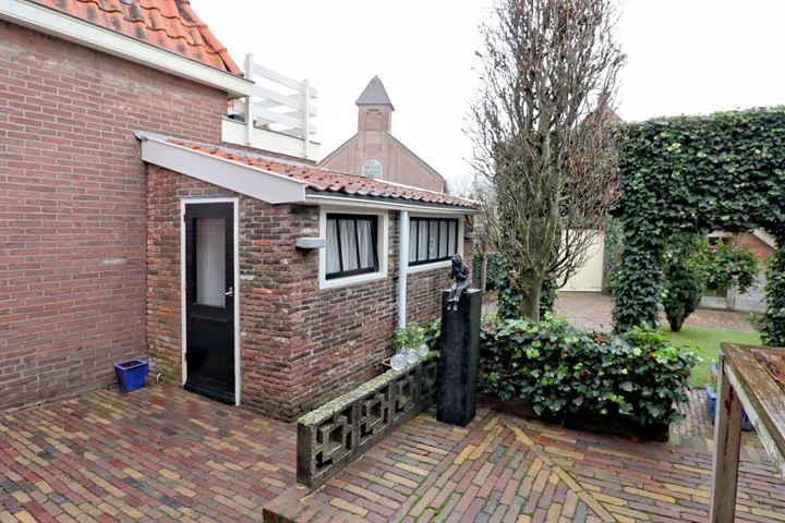 Bekijk foto 32 van Zuiderstraat 7