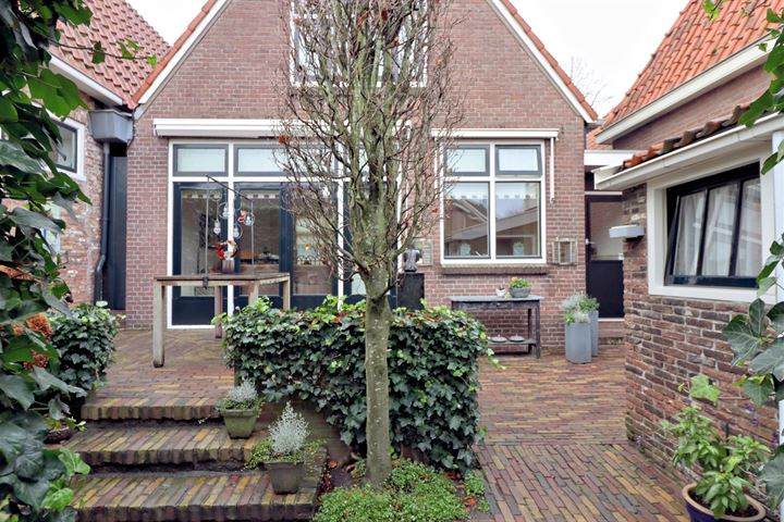 Bekijk foto 31 van Zuiderstraat 7