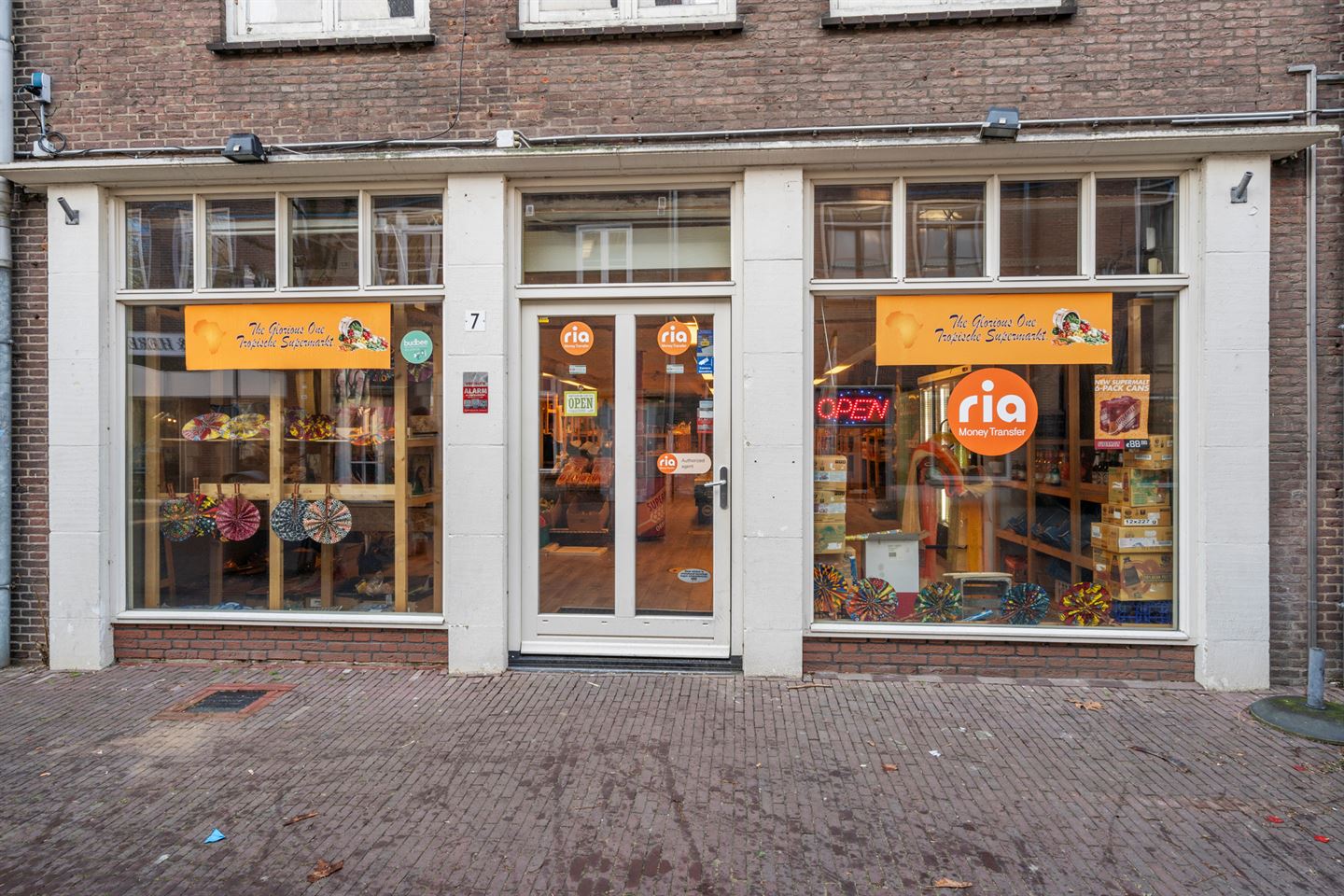 View photo 1 of Hoogstraat 7