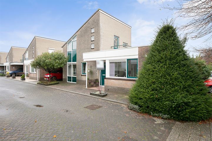 Bekijk foto 45 van Leeghwaterstraat 7